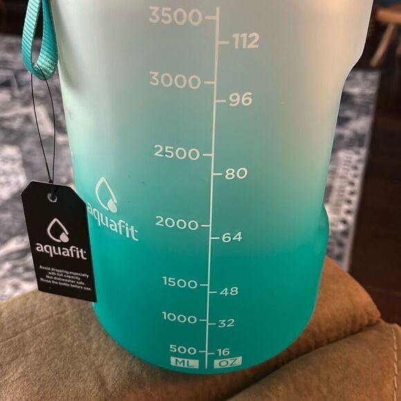 AQUAFIT 1 Gallon Water Bottle with Time Marker - Straw & Chug Lid - BPA Free Big - Picture 2 of 13